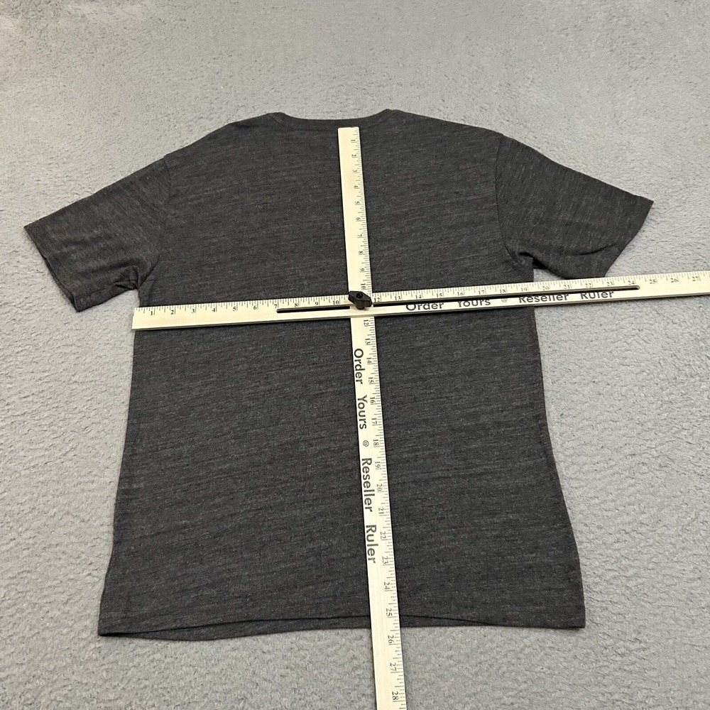 Los Angeles Lakers Shirt Mens‎ Small Gray NBA Basketball Short Sleeve Adidas - Picture 2 of 10